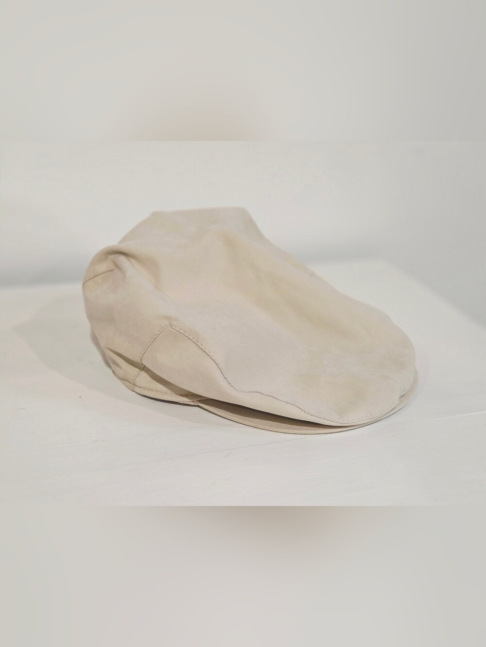 VTG London Fog Soft Silky Newsboy Flat Cap Beige Mens Size Large